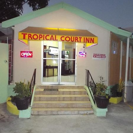 Tropical Court Inn New คิงส์ตัน ภายนอก รูปภาพ