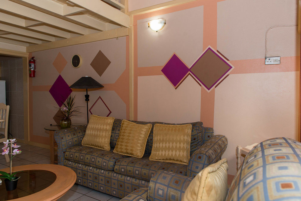 Tropical Court Inn New คิงส์ตัน ภายนอก รูปภาพ